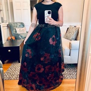 NWT Ignite Evenings Floral Print Taffeta Cap Sleeve Round Neck Gown, Sz 6